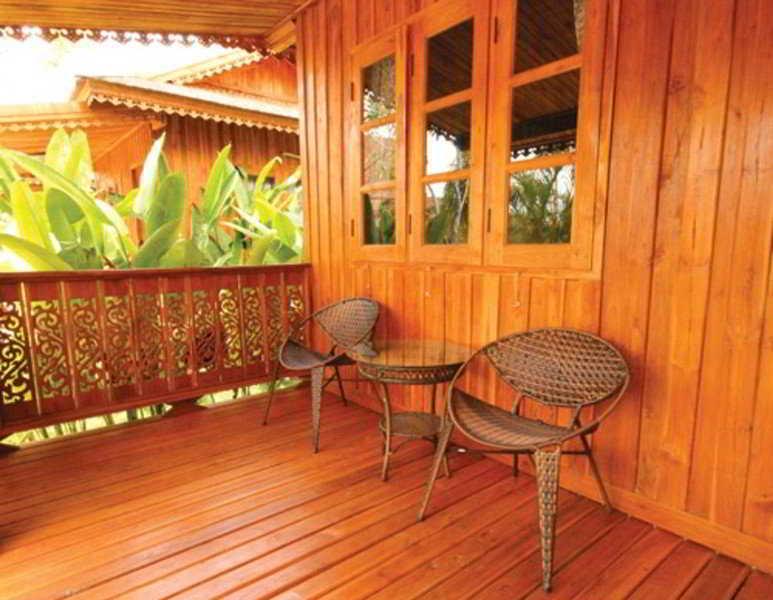 Yuwadee Resort Chalong Buitenkant foto