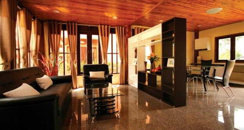 Yuwadee Resort Chalong Buitenkant foto