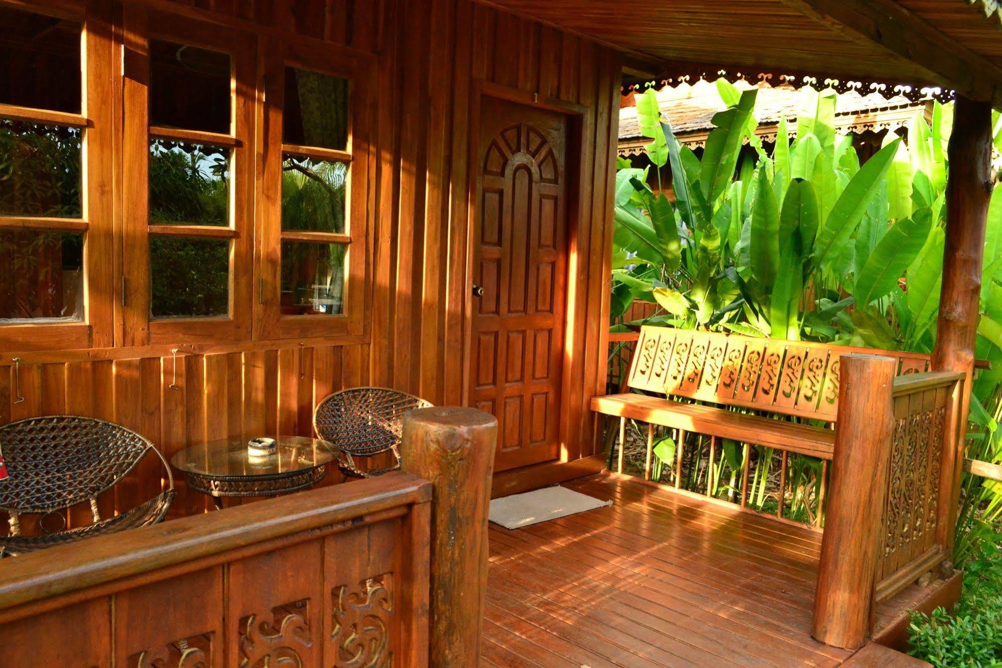 Yuwadee Resort Chalong Buitenkant foto