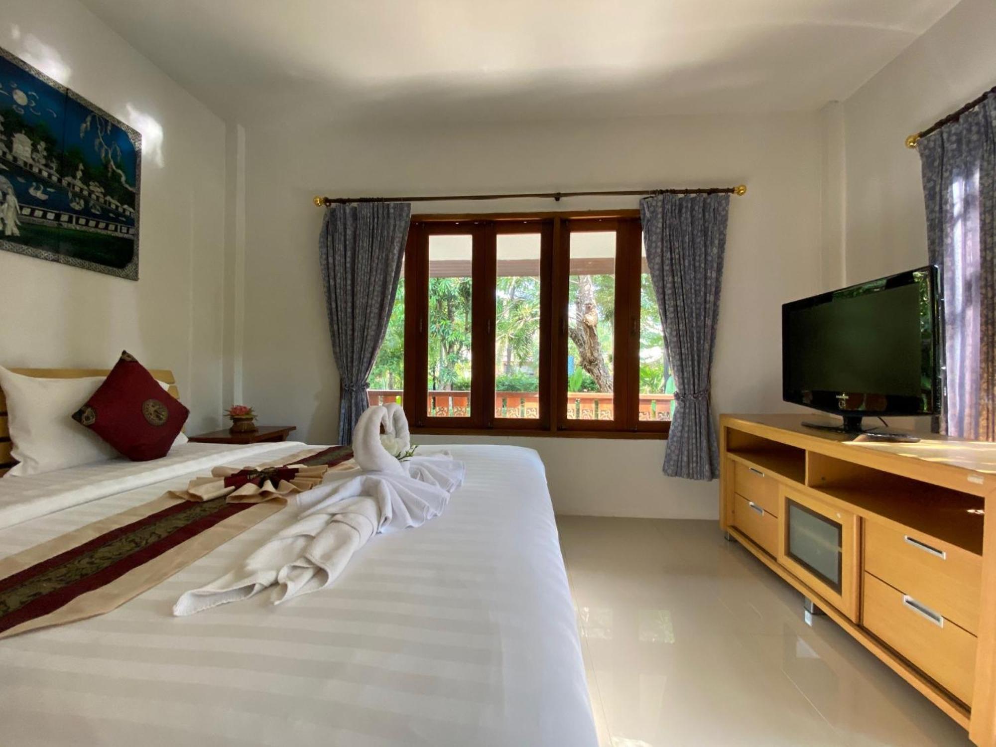 Yuwadee Resort Chalong Buitenkant foto